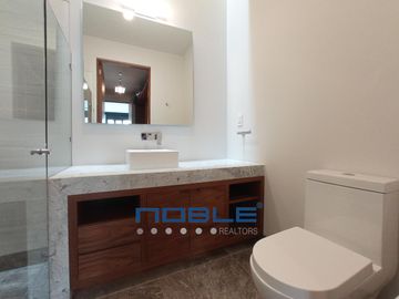 Se Vende Casa en Rincón de Tlacopac, Calzada de la Águilas