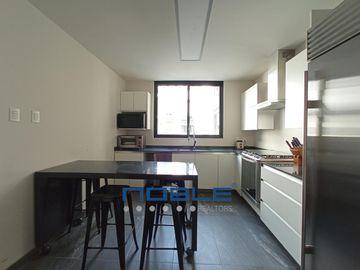 Se Vende Casa en Rincón de Tlacopac, Calzada de la Águilas