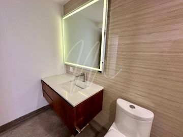 Casa en Venta y Renta en Cancun en Villa de Pescadores, Frente al Mar