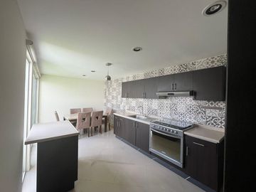 VENTA DE CASA EN FRACCIONAMIENTO FUENTES DE SAN JOSÉ EN TOLUCA