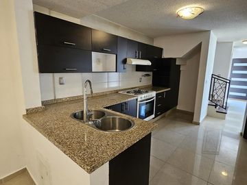 Casa en venta Paseo Gardenias, Toluca Edomex.