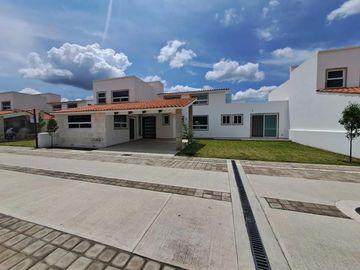 VENTA DE CASA EN LA MAGDALENA RESIDENCIAL II EN METEPEC