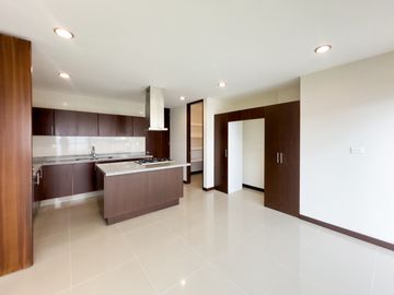CASA EN  VENTA EN PARQUE POTOSÍ, ZONA LOMAS DE ANGELÓPOLIS III
