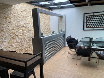 Casa en  venta con 4 recamaras en Morillotla a 2 min de UDLAP