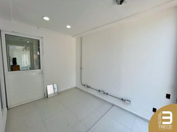 Oficinas con bodega en venta Boca del Río