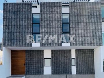 CASA EN VENTA DE AUTOR ZIBATA, EL, MARQUÉS, QRO.  - (3)