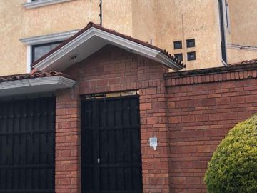 Residencial en venta en Cacalomacan