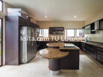 Casa en venta en Momoxpan cerca de la UDLA, Cholula, Puebla