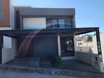 Casa en Venta en Vistas Altozano