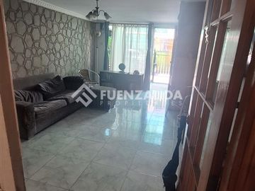 Casa en Venta en Lo Martinez /pasaje Los Angeles