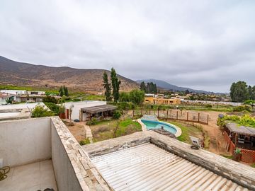 Casa en Parcela con acceso Controlado