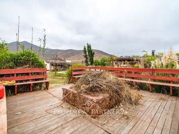 Casa en Parcela con acceso Controlado