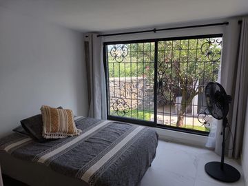 CASA EN LAS FINCAS