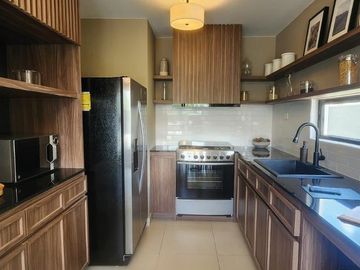 CASA en VENTA Fraccionamiento privado -CARRETERA NACIONAL- Monterrey 228 m2