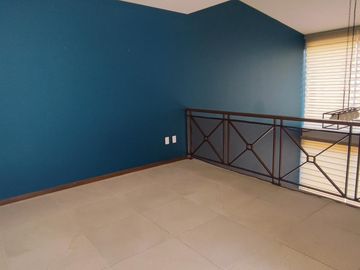 Venta de Casa Fracc. Pedregal del Bosque, Calimaya  URGE  POR CAMBIO DE RESIDENCIA BAJA DE PRECIO