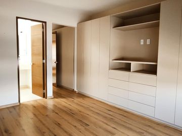 Venta de Casa Fracc. Pedregal del Bosque, Calimaya  URGE  POR CAMBIO DE RESIDENCIA BAJA DE PRECIO