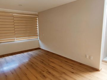 Venta de Casa Fracc. Pedregal del Bosque, Calimaya  URGE  POR CAMBIO DE RESIDENCIA BAJA DE PRECIO