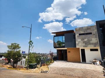 Casa en Venta Fraccionamiento El Olivar Altozano