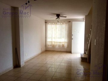 Casa Venta en Residencial Los Laureles, Xochitepec, Morelos