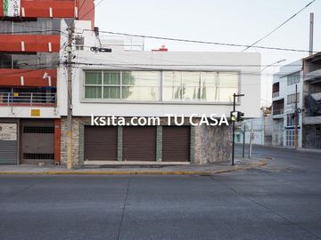Casa en venta en esquina Blvd. 5 de Mayo y 25 Pte. , Puebla