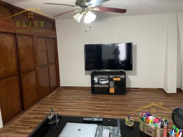 CASA EN VENTA COL. GUADALUPE MAINERO, TAMPICO