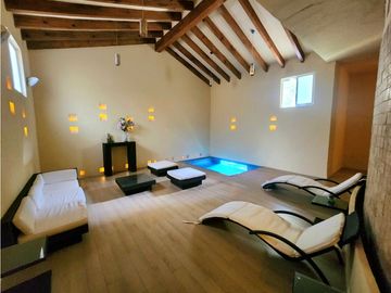 Venta de casa en condominio en Avándaro Valle de Bravo