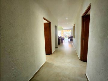 Venta de casa en condominio en Avándaro Valle de Bravo