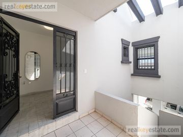 CASA EN VENTA EN COLINAS DE SAN JERÓNIMO, MONTERREY, N.L.