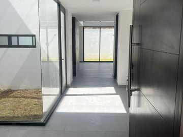 CASA EN VENTA EN PARQUE MALTA, LOMAS DE ANGELOPOLIS, PUEBLA