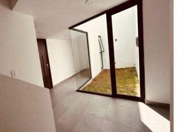 CASA EN VENTA EN PARQUE MALTA, LOMAS DE ANGELOPOLIS, PUEBLA
