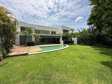 Casa en Las Quintas