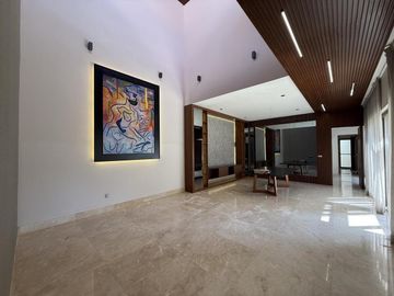Casa en venta de 4 recámaras en privada con amenidades en Santa Gertrudis Copo, Mérida.
