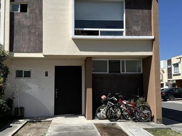 Casa en venta, Paseo Arboleda, Toluca