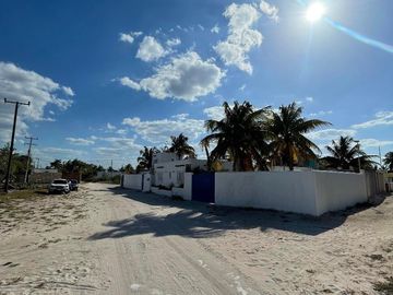Casa Amueblada en Venta  en la playa de Yucatán, Chelem
