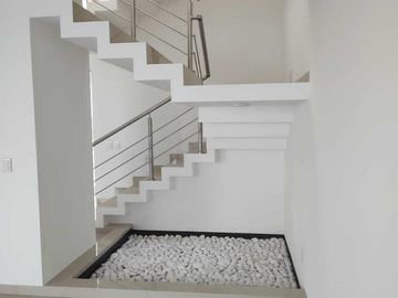 CASA EN ZEN LIFE l