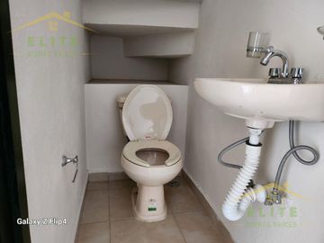 CASA EN VENTA COLONIA ENRIQUE CARDENAS GONZALEZ