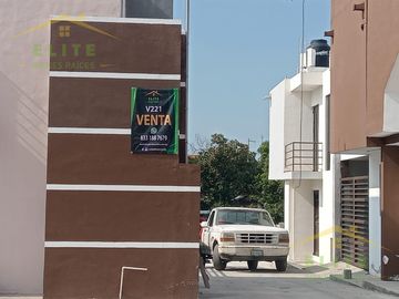 CASA EN VENTA COLONIA ENRIQUE CARDENAS GONZALEZ