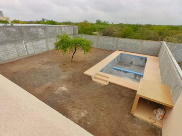 Casa en Venta en Residencial Los Portales, Zuazua