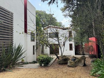 Casa en  Venta o Renta en el exclusivo fraccionamiento Ex Hacienda San Martin