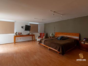 Casa en venta en Arboledas de San Ignacio, con cuatro habitaciones