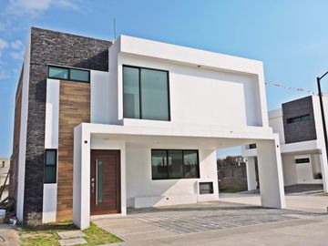 Casa en VENTA EN MEXICALZINGO
