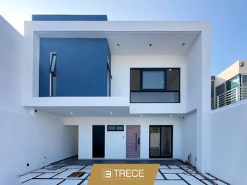 Casa en venta Fraccionamiento Lomas Residencial, Riviera Veracruzana, Alvarado, Veracruz