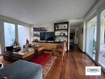 Magnífica residencia con alberca a la venta en las Lomas de Chapultepec, CDMX