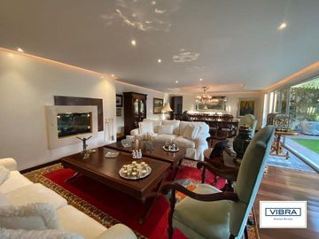 Magnífica residencia con alberca a la venta en las Lomas de Chapultepec, CDMX