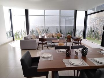 Venta Casa Lomas Corinto