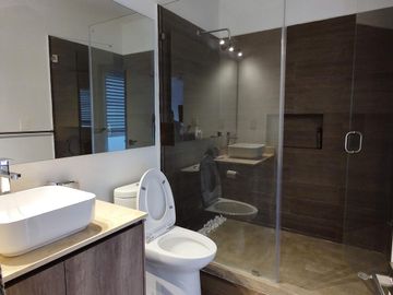 Venta Casa Lomas Corinto