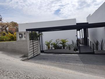 Venta Casa Lomas Corinto