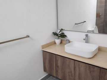 Venta Casa Lomas Corinto