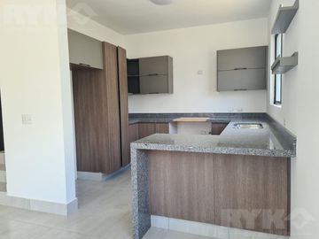 Casa - Fraccionamiento Altares Residencial