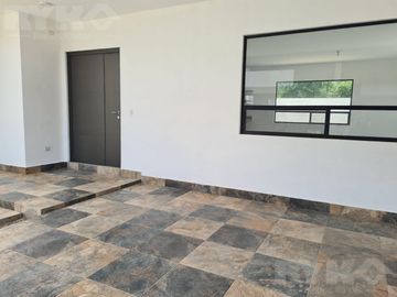 Casa - Fraccionamiento Altares Residencial